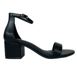 Essentials Strappy Black Sandals Sz 6 Open Toe Block Heeled Ankle Casual Party